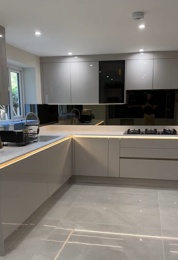 Client 2 | Kutchenhaus, Luton